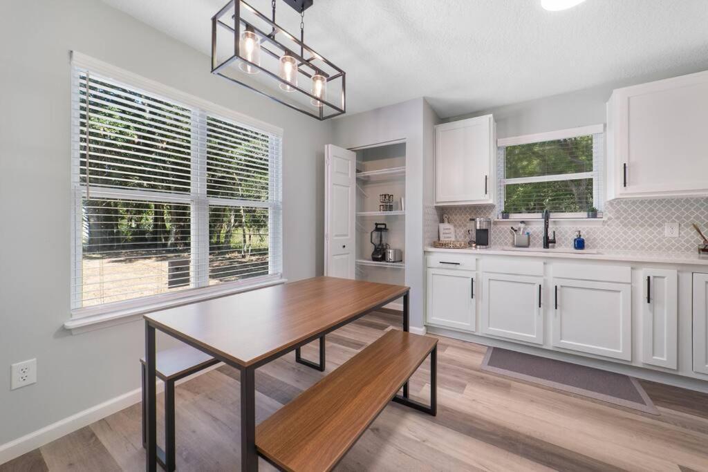 New Modern Bungalow Close To Downtown! Fully Fenced Yard St. Augustine Exterior foto